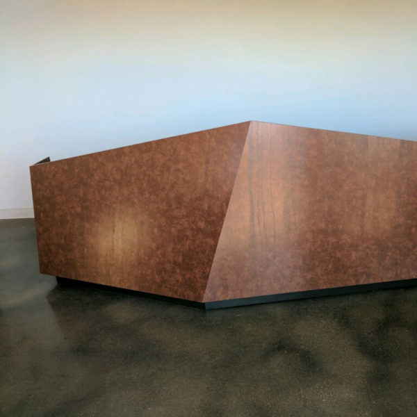 Chemetal 607 Core Aluminum - reception desk