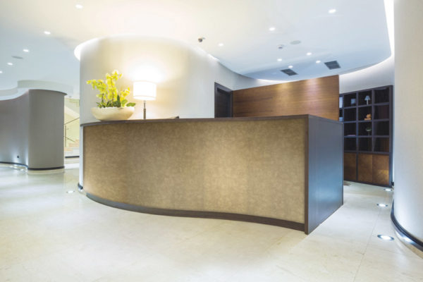 Chemetal 609 Gilt Aluminum - reception desk render