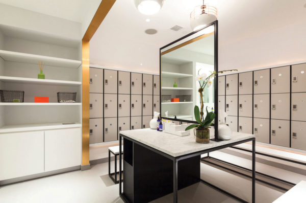 Chemetal 915 Brushed Brass Aluminum - column and beam